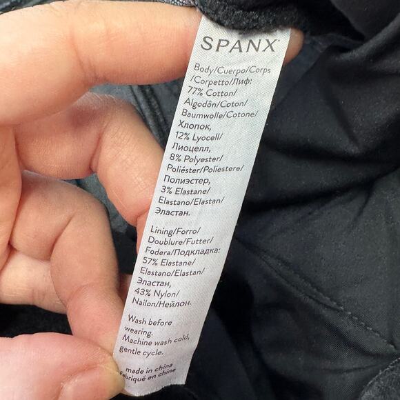 Spanx Jeans Womens Medium Black Denim Distressed Ankle Skinny Stretch - Picture 6 of 11